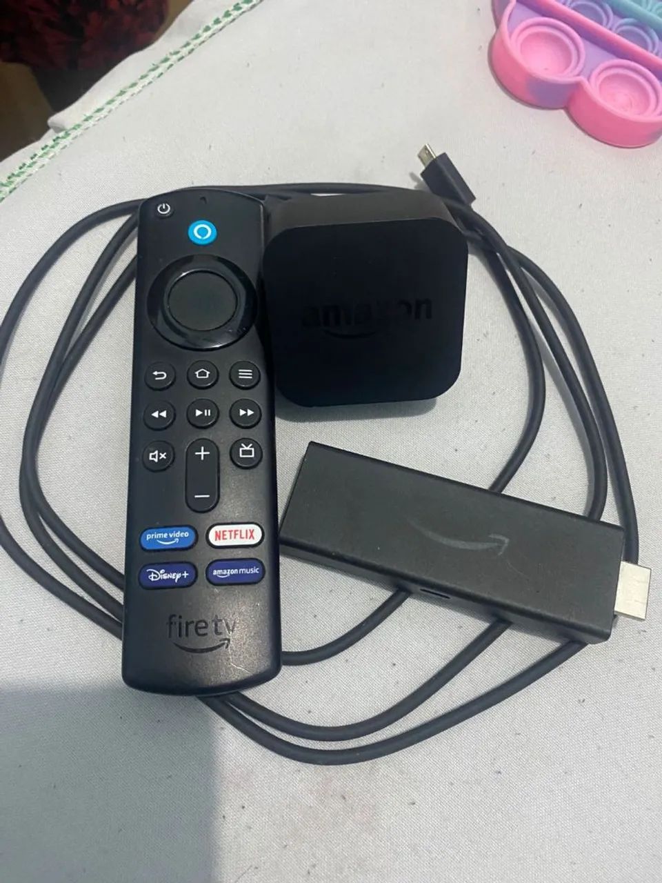 Fire TV Stick 4K Full HD controle remoto + Alexa  - Foto 2