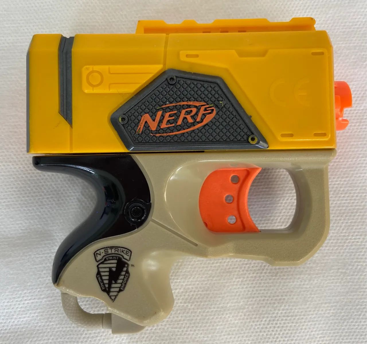 NERF (2 Nerfs + 4 dardos) *ORIGINAIS* - Foto 2