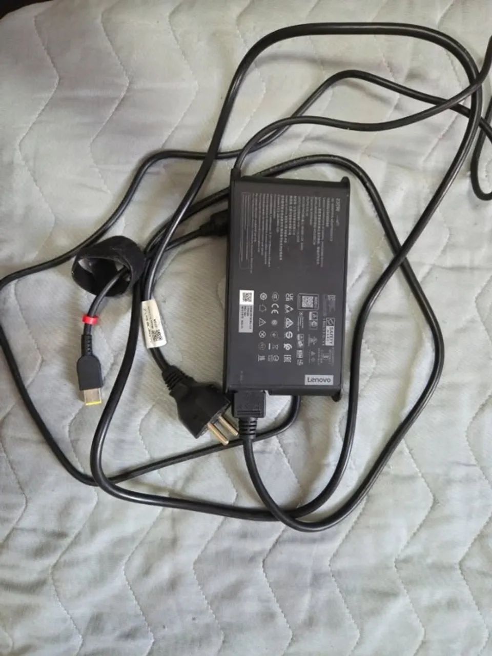 Notebook Lenovo Legion 5 RTX 4060 i7 - Foto 5