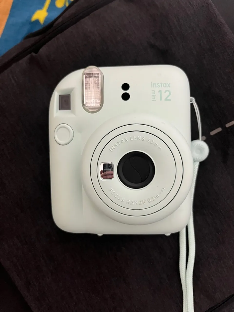 Câmera Instax Mini 12 - nova