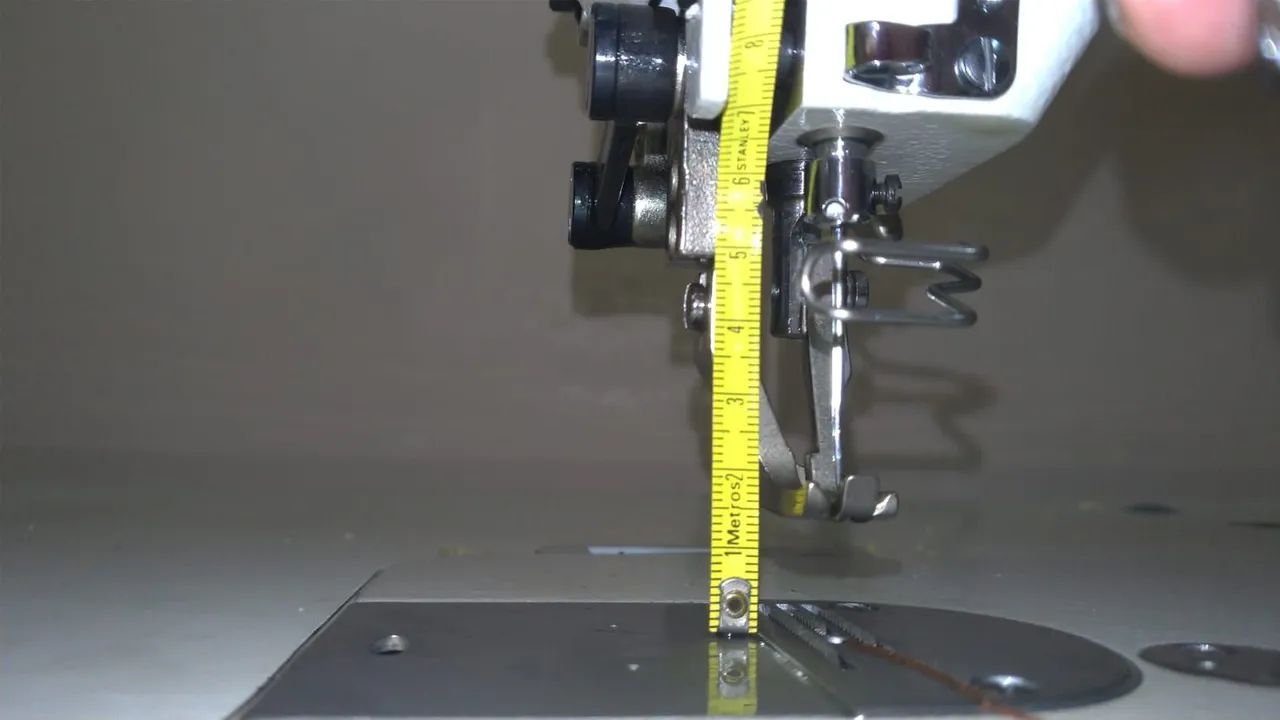 Máquina de Costura Reta Pesada.  - Foto 6