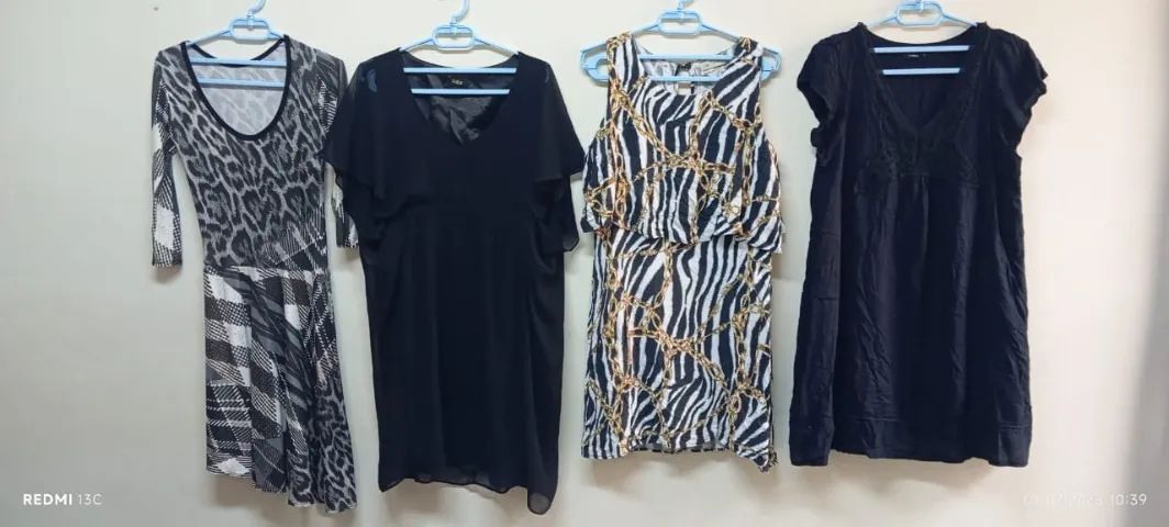 LOTE COM 8 VESTIDOS P/M  - Foto 2