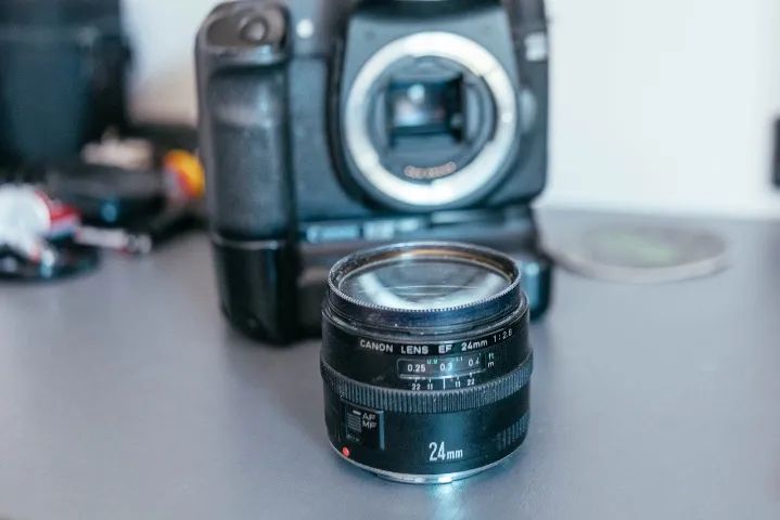 Canon 40D + Lentes + Grip + 7 baterias - Foto 3