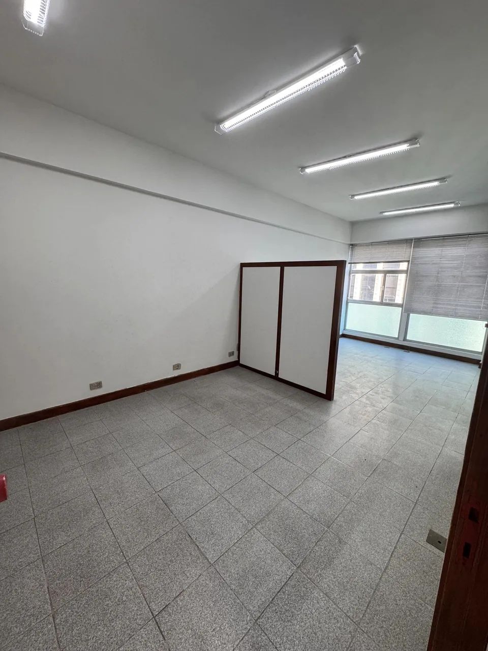 Escritório com 110m2. Lindamente Reformado. Divisão Otimizada do Espaço - Foto 12