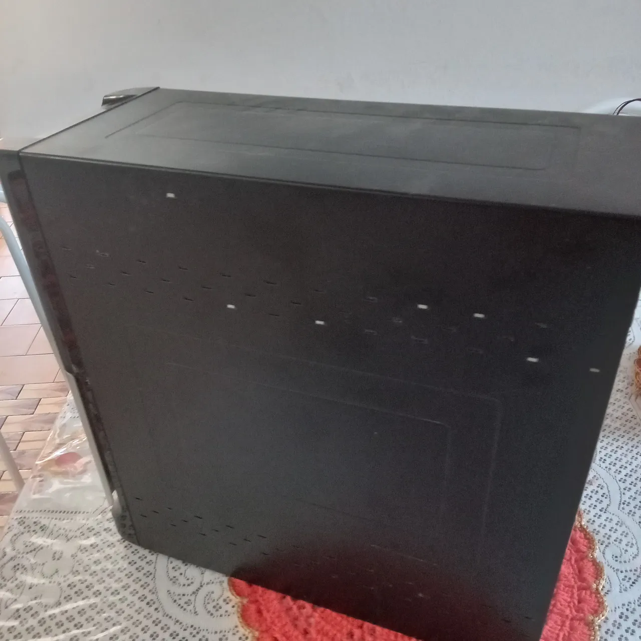 Gabinete de PC - Design Moderno