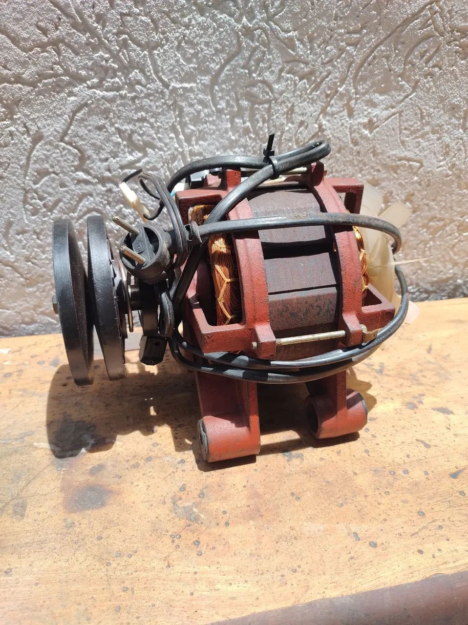 Motor Weg 1/2 monofásico 1720 rpm - Foto 2