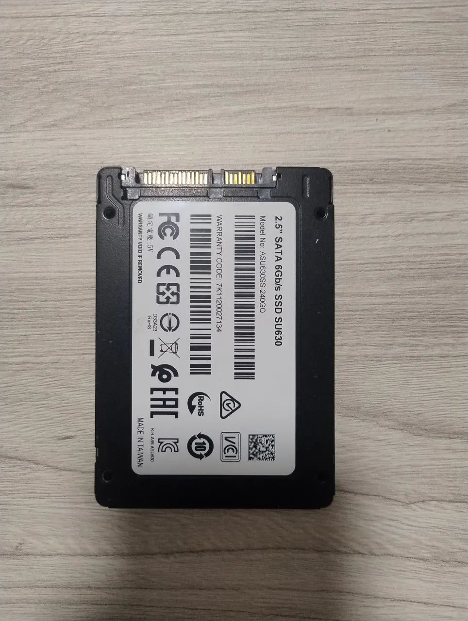 SSD ADATA 240 GB.64186563014530121