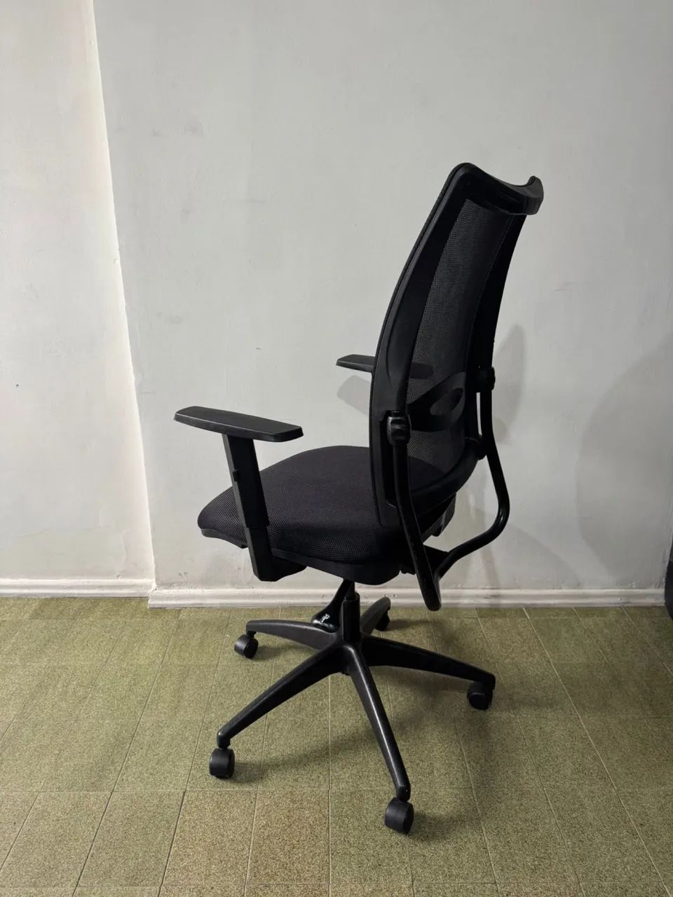 Cadeira Omp para seu escritório  - Foto 4