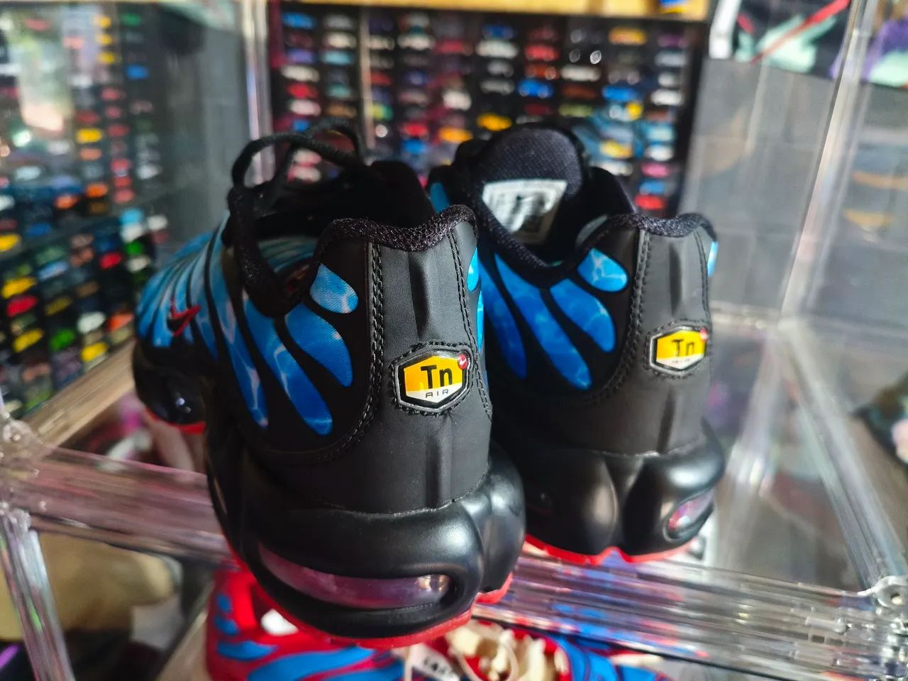 Air Max plus shark attack  - Foto 3
