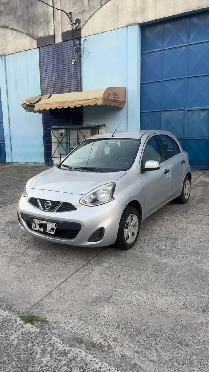 Nissan March 1.0 12V FLEX 5P 2015