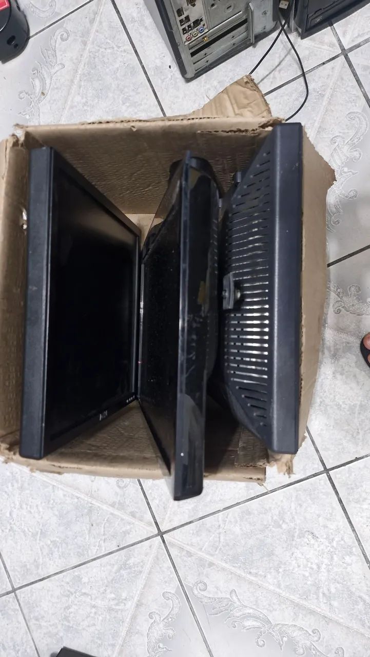 Lote de computador e monitores - Foto 2