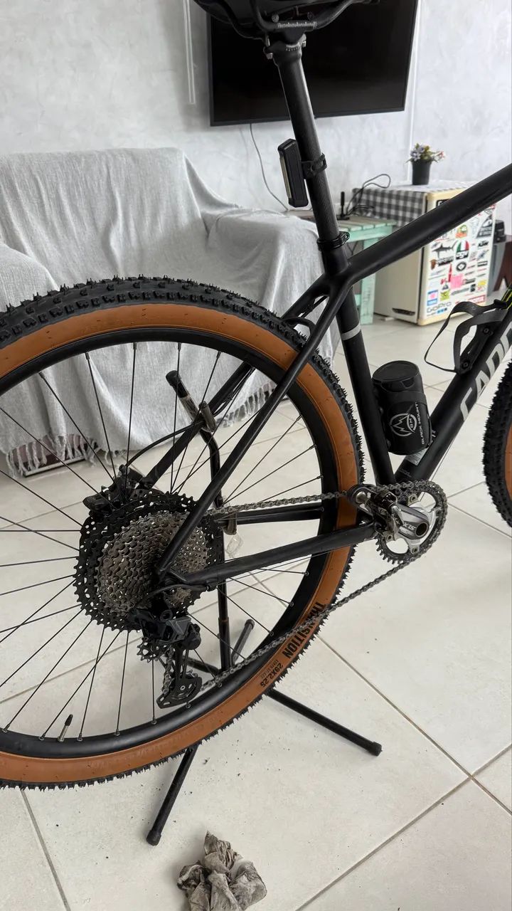 MTB cannondale lefty aro 29 tam 19 carbono - Foto 4