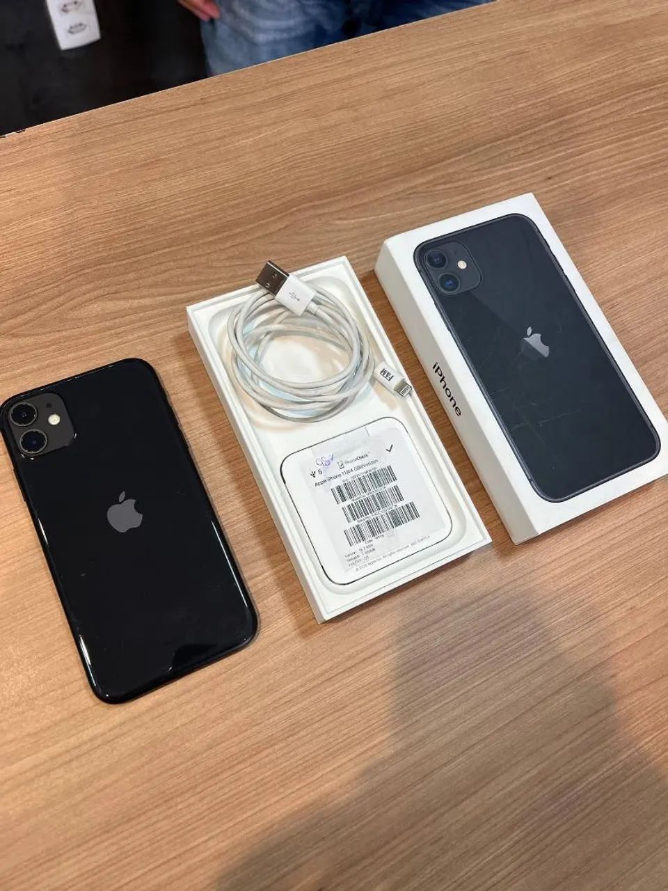 iPhone 11 64GB 