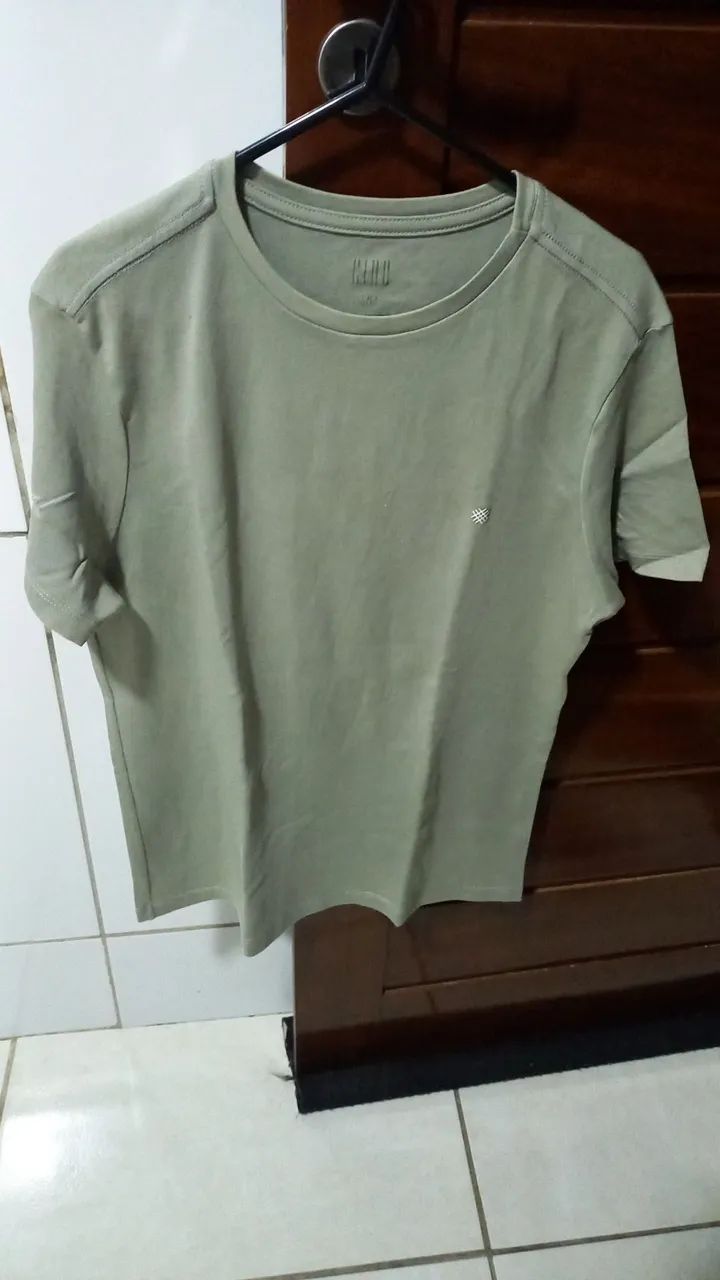 Blusas Ciao,osklen e oca ( 100 cada) - Foto 5