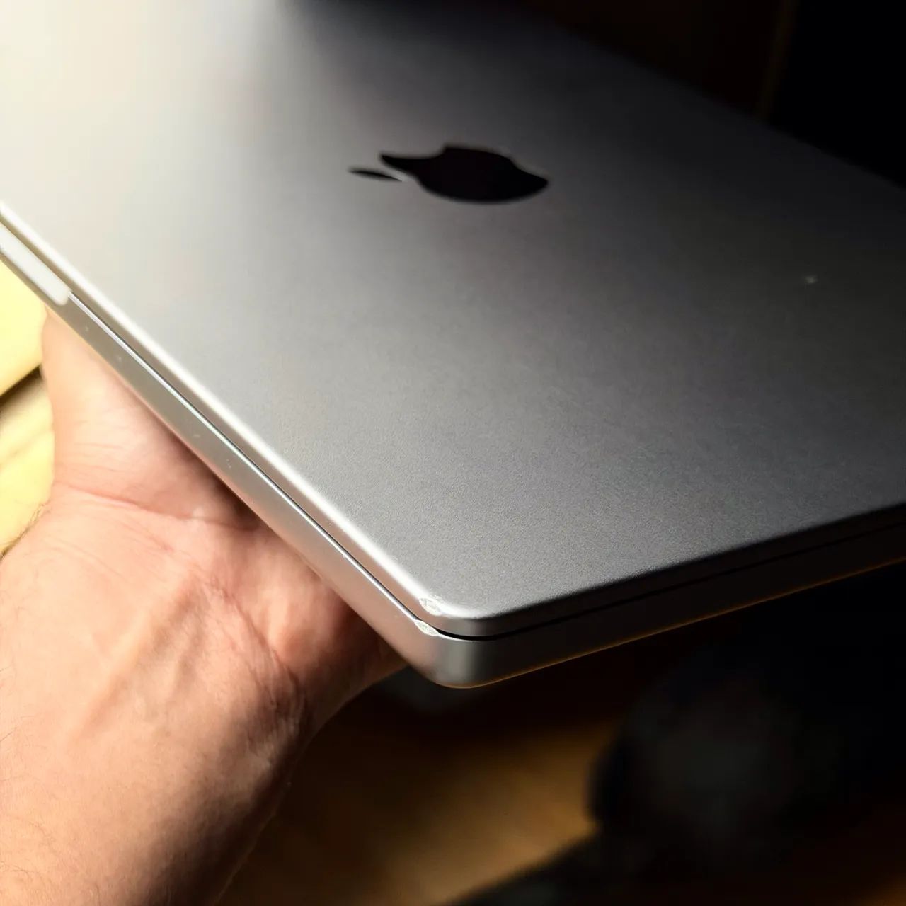 MacBook Pro 14 M1 Pro 16GB RAM 512GB SSD 2021 A2442 - USADO