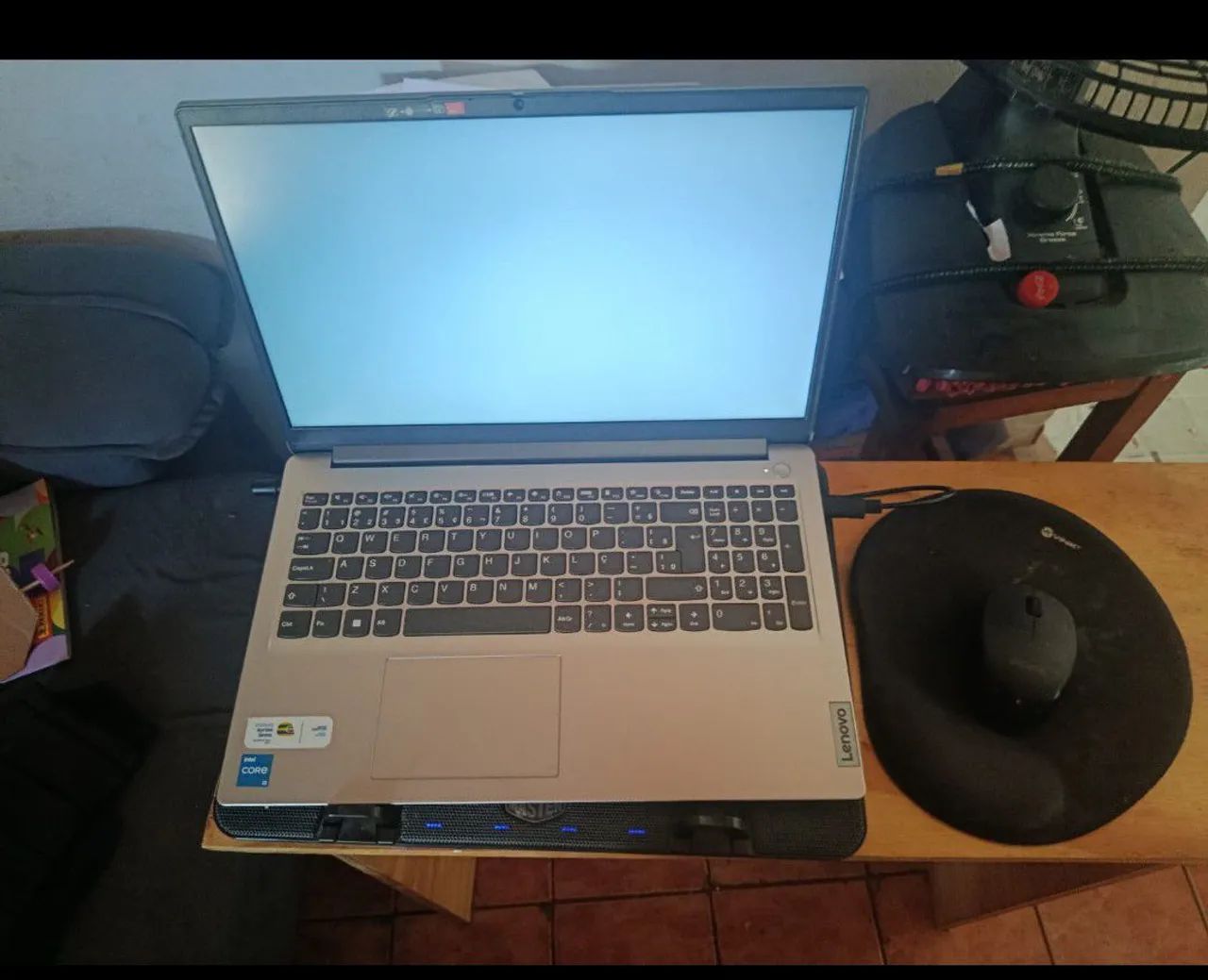 Notebook Lenovo  - Foto 2