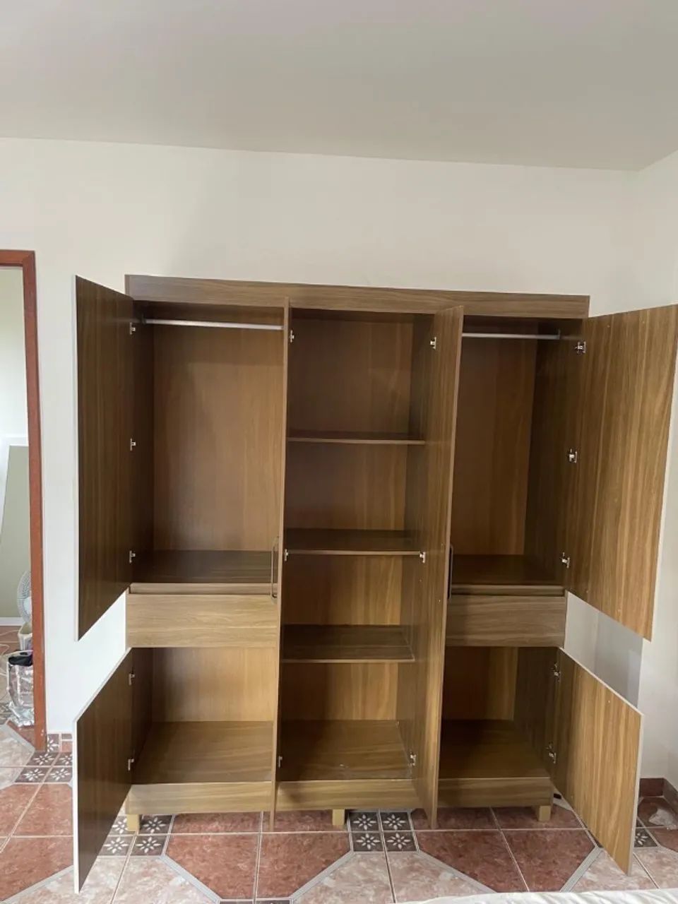 Guarda-roupa - Foto 2