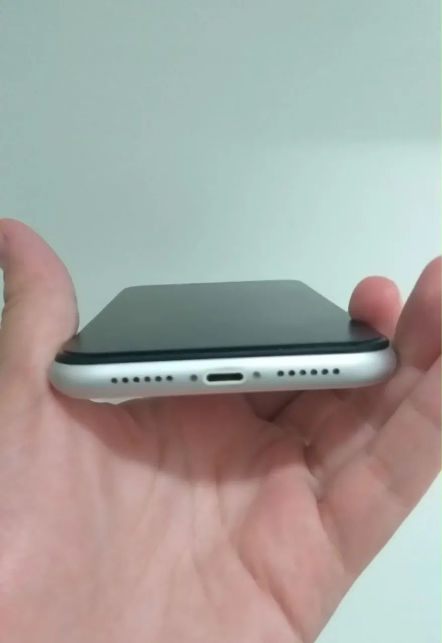 iPhone XR 64GB - Foto 2