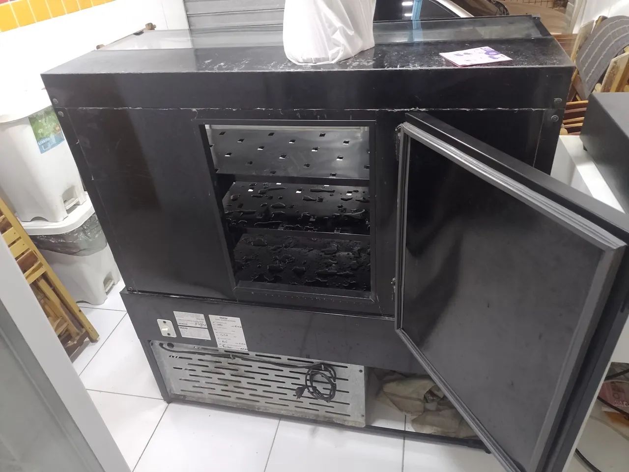 Balcão expositor muito novo  - Foto 2