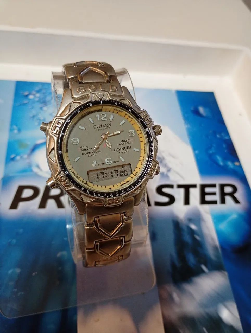 Relógio Citizen Titânio Gold (Raridade)