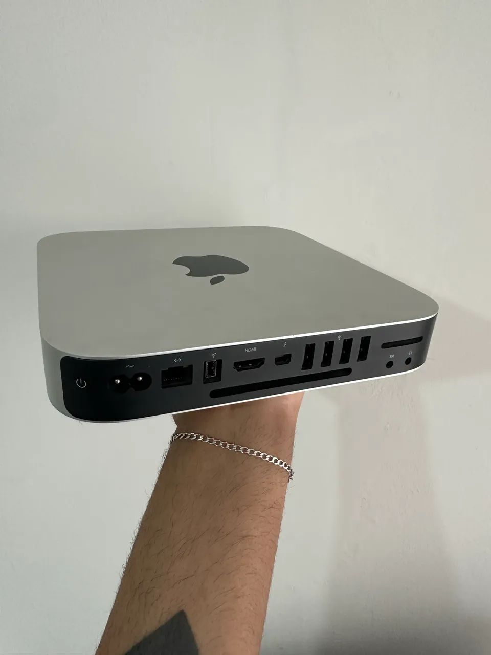 Mac Mini 2012 core i7 com 12 GB de Ram e 1tb de armazenamento