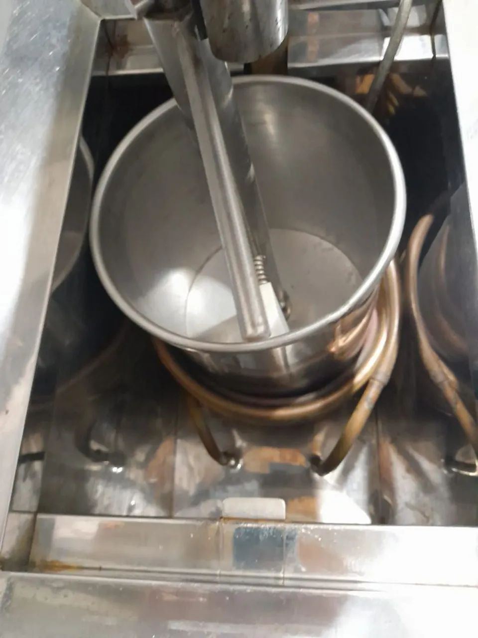 Vendo Máquina de fazer  sorvete e picolé  - Foto 2