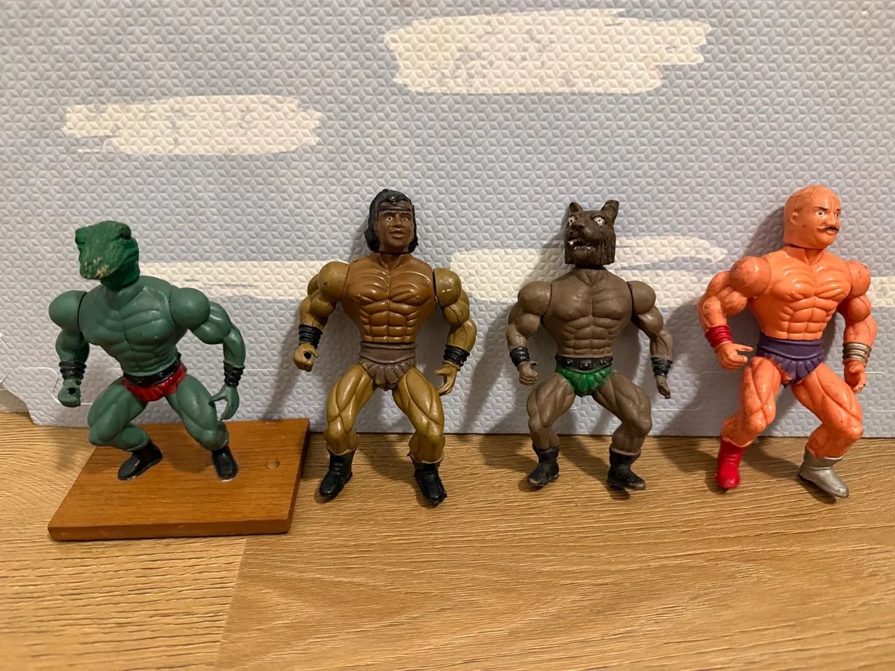 Lote bonecos Bootleg antigos