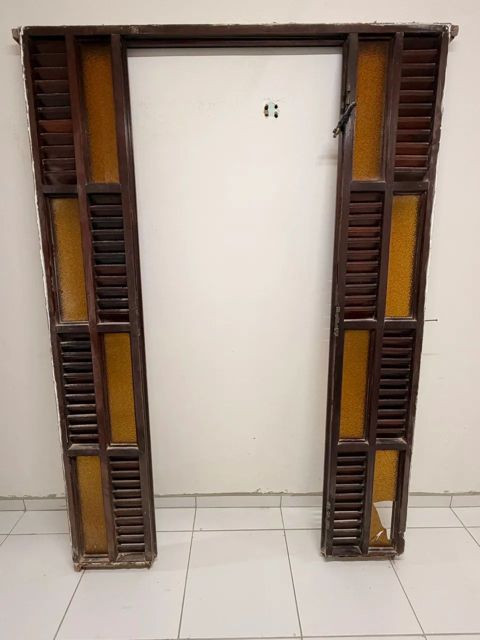 Porta e janela madeira Ipê  - Foto 3