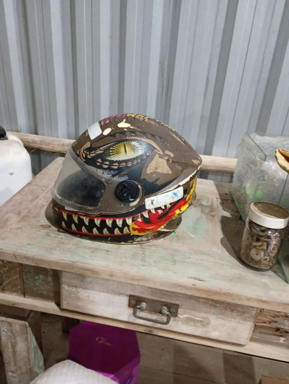 Capacete pra criança tamanho 54 usado bom  - Foto 2