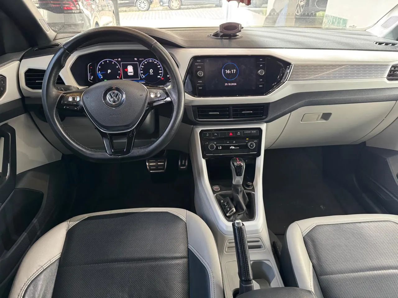 Volkswagen T-Cross Highline 1.4 TSI Flex 16V 5P AUT, foto 11 de 13
