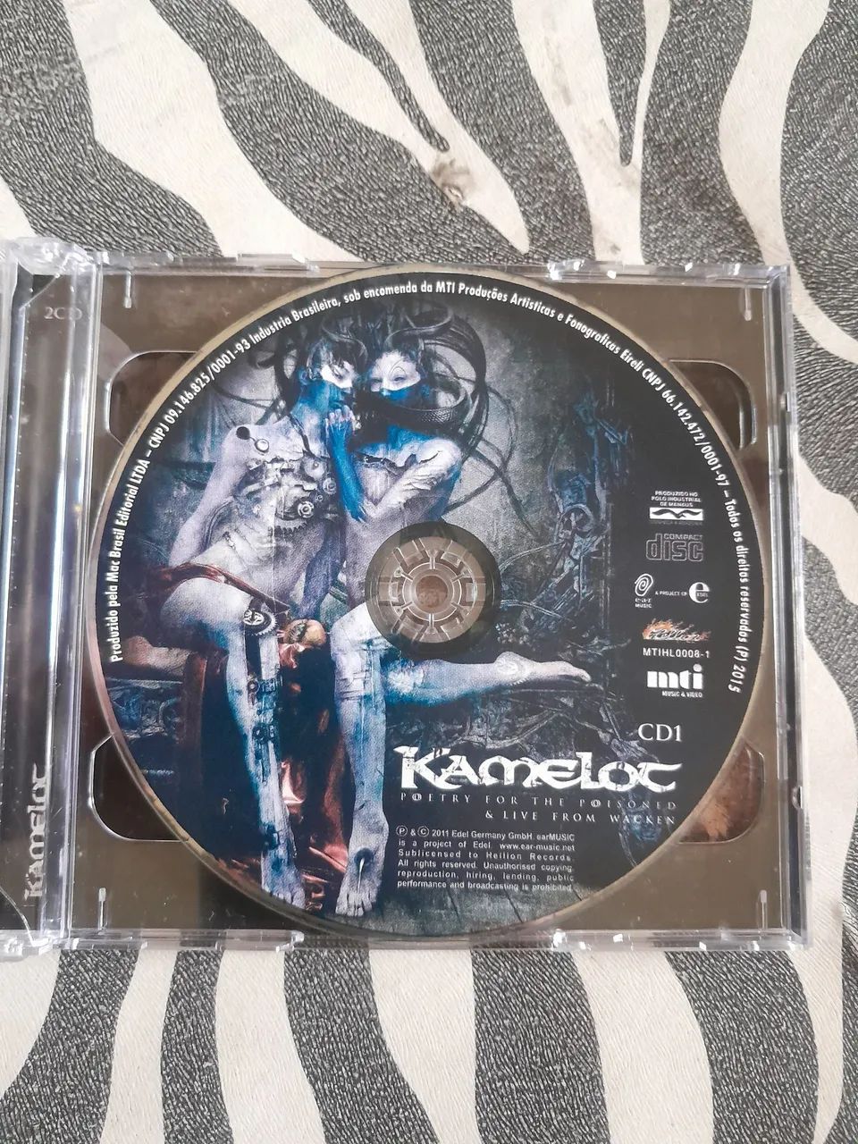 Cd Duplo Kamelot - Poetry for the poisoned e Live from Wacken