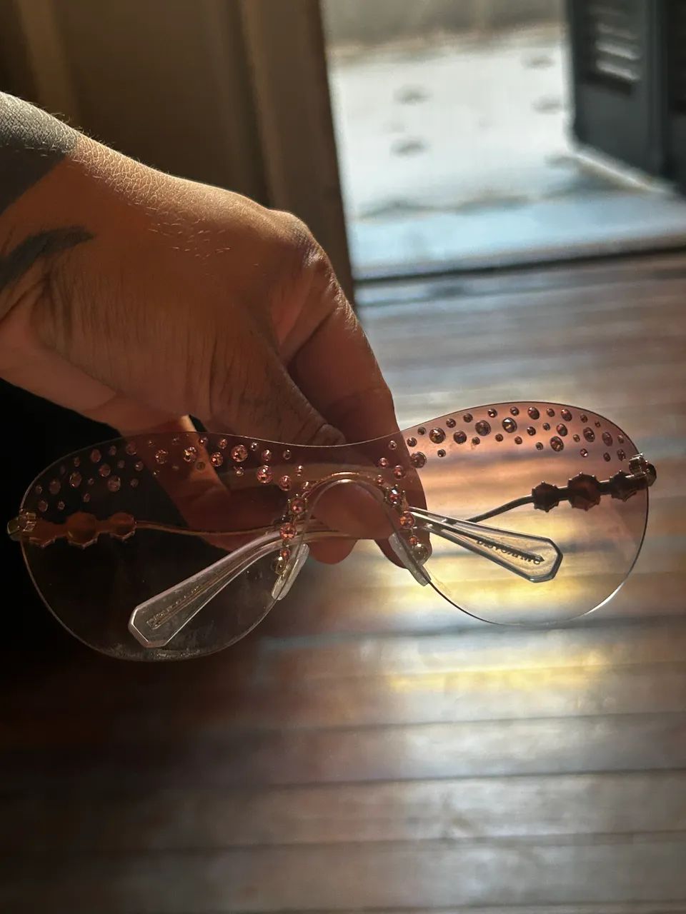 Oculos Swarovsky Rosado  - Foto 2