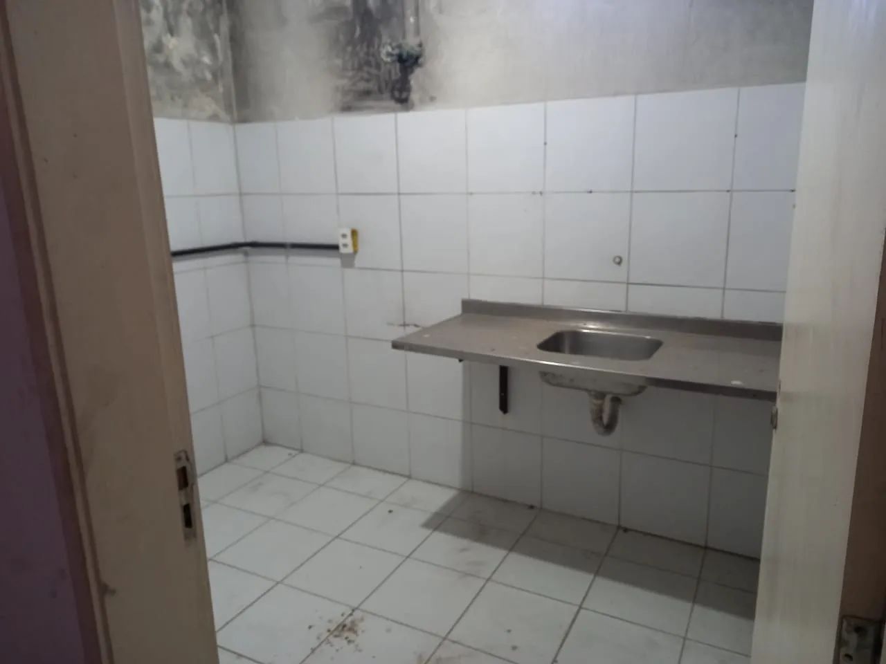 Alugo Prédio Comercial em excelente localização. - Foto 2