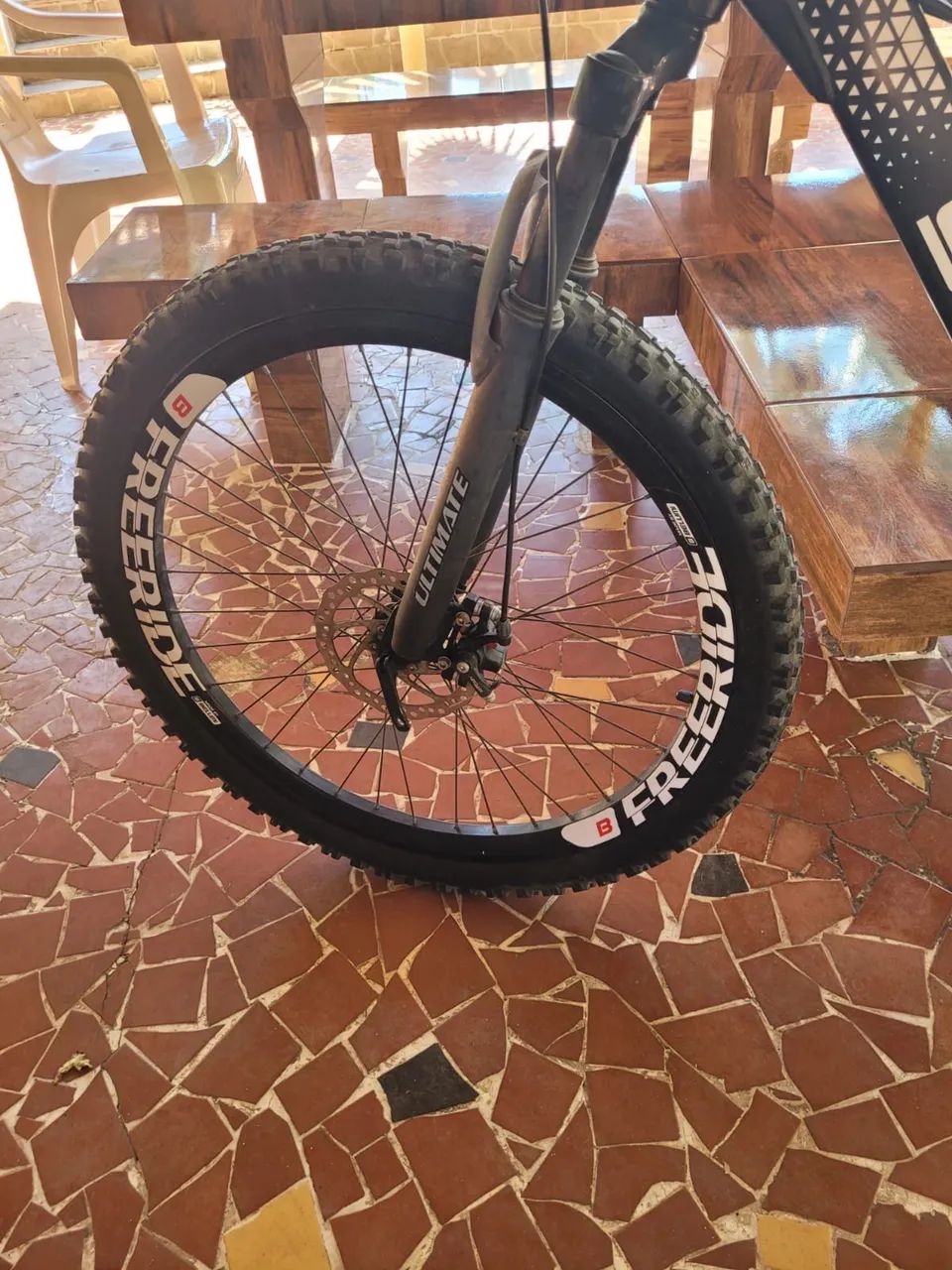 Bicicleta GIOS ARO 29 preta e branca  - Foto 3
