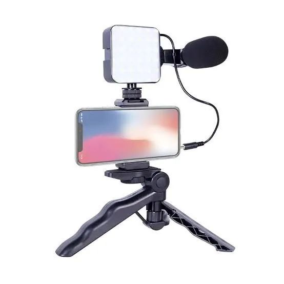 suporte estabilizador tripé para celular com microfone e iluminação guimbal - Foto 2