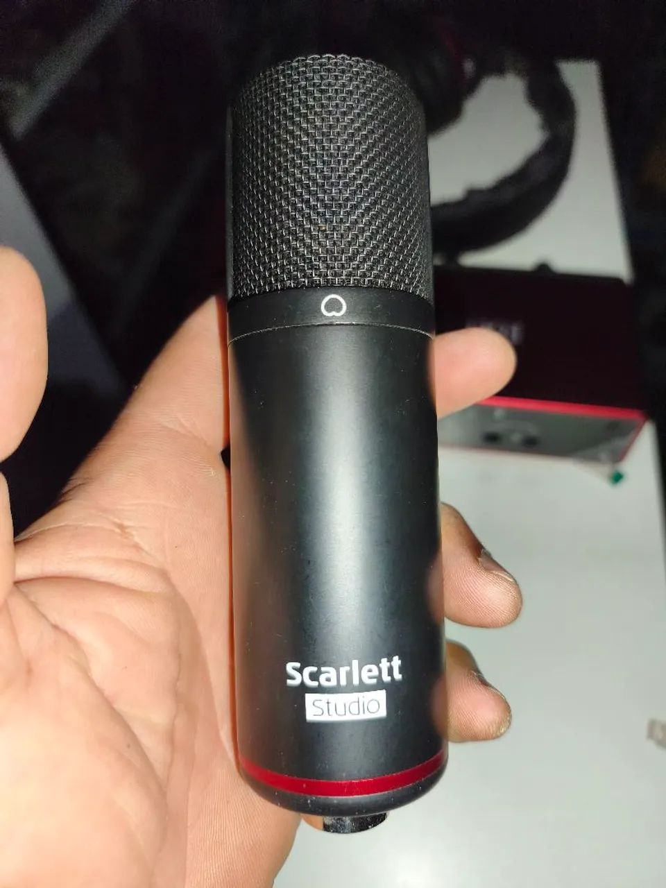 Microfone condensador Focurite Scarlett  - Foto 2