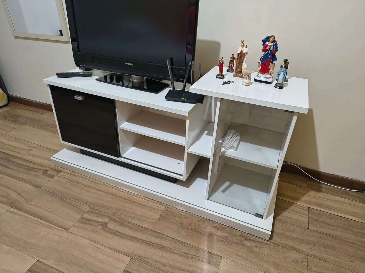 Rack para tv com barzinho  - Foto 2