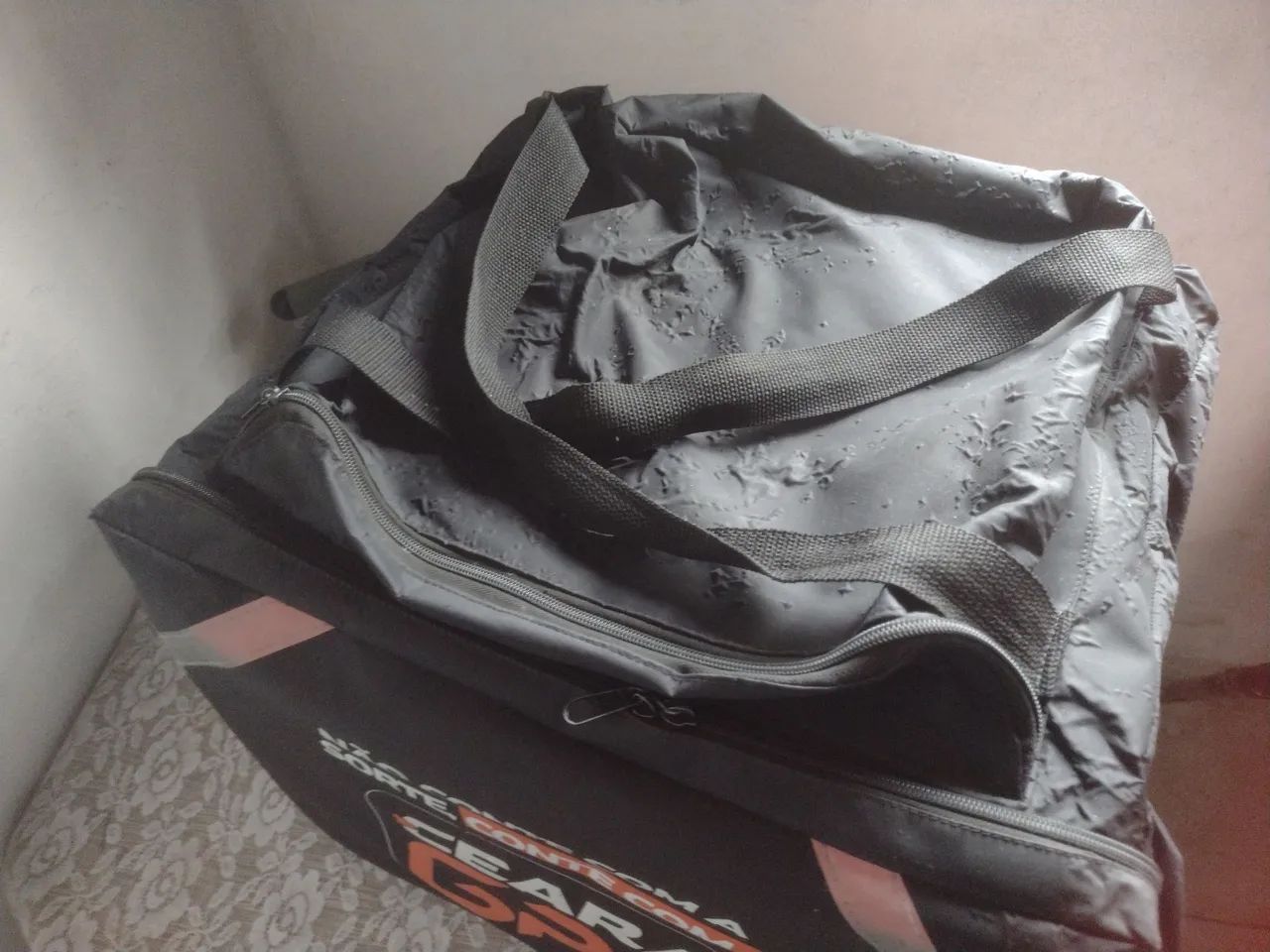 Vendo uma bag nova e bem conservada  - Foto 5
