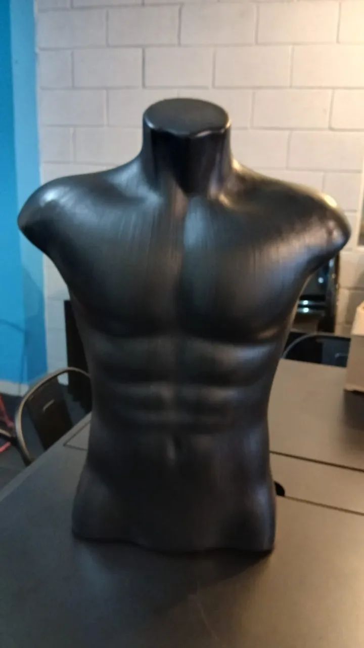 Manequim Torso Preto