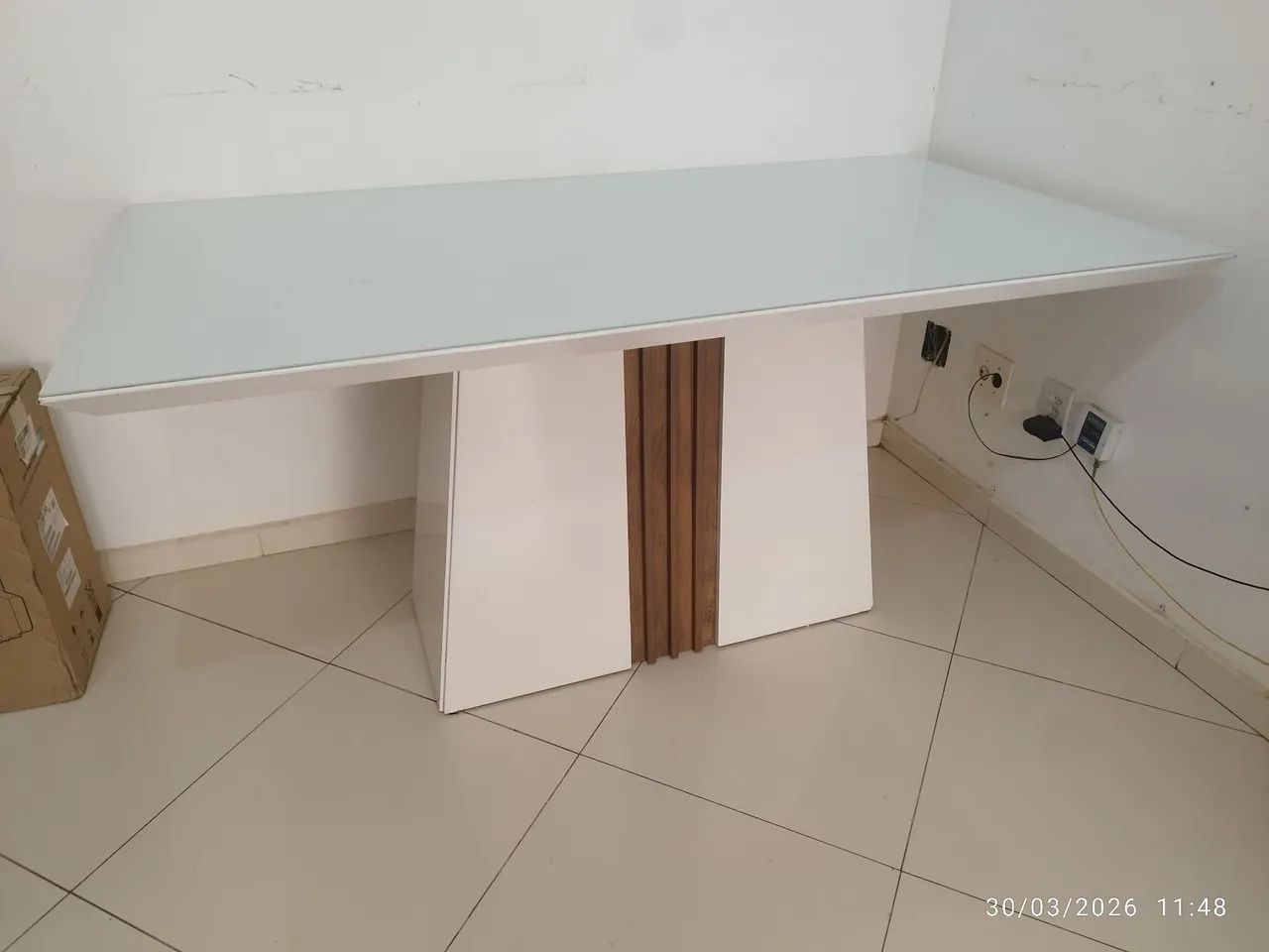OPORTUNIDADE! Mesa MDF com Vidro Impecável por R$800 - Moderna e Sofisticada - Foto 5