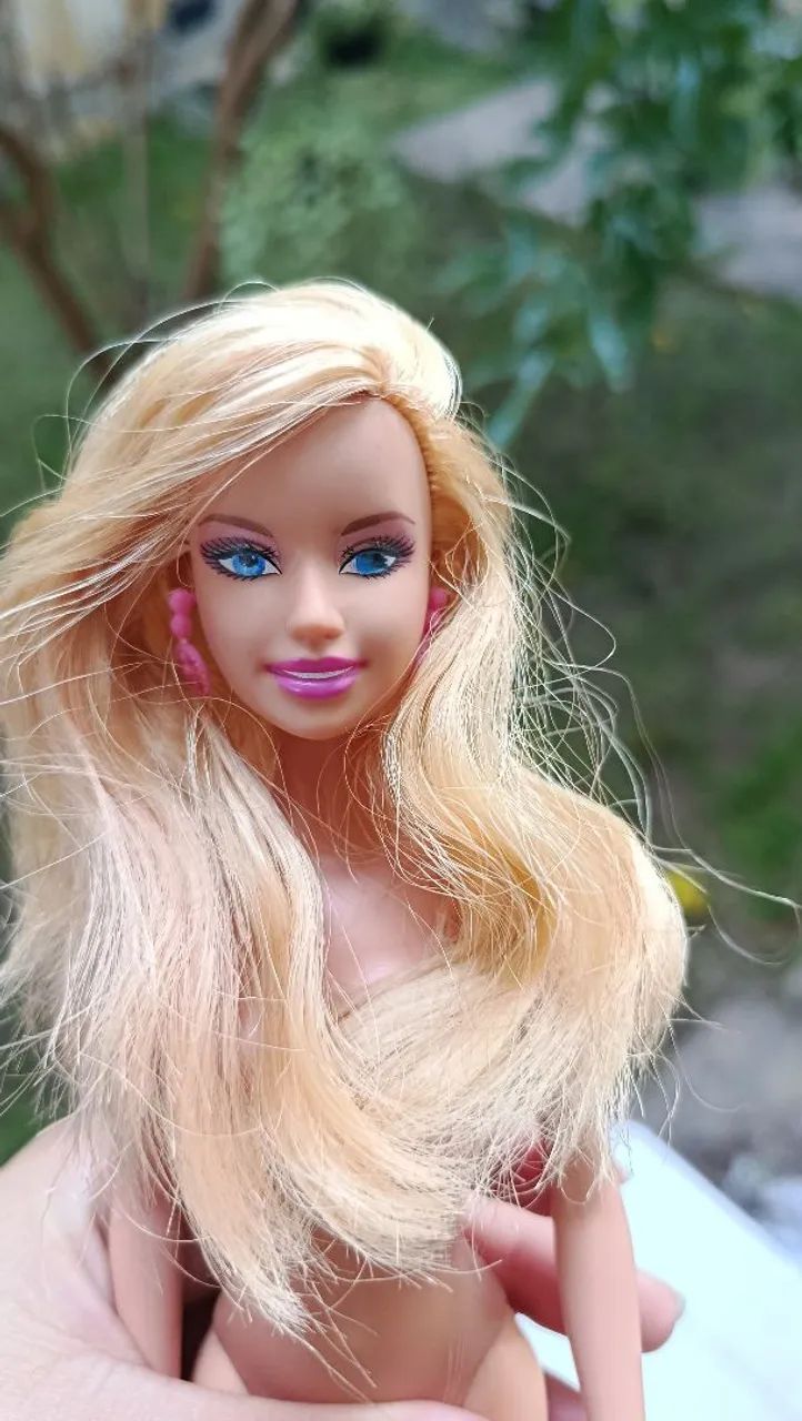 Boneca Barbie praia. - Foto 2