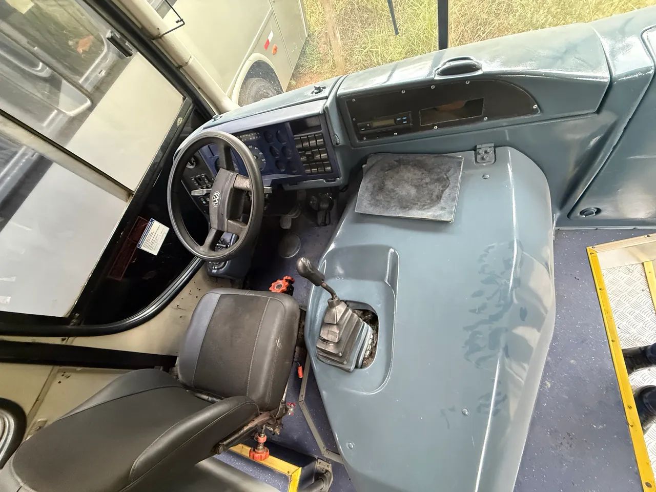Ônibus Comil VW 49 lugares  - Foto 5