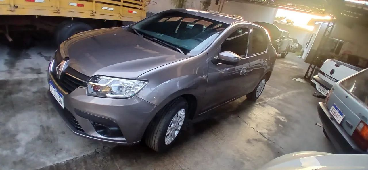 Renault Logan 2021