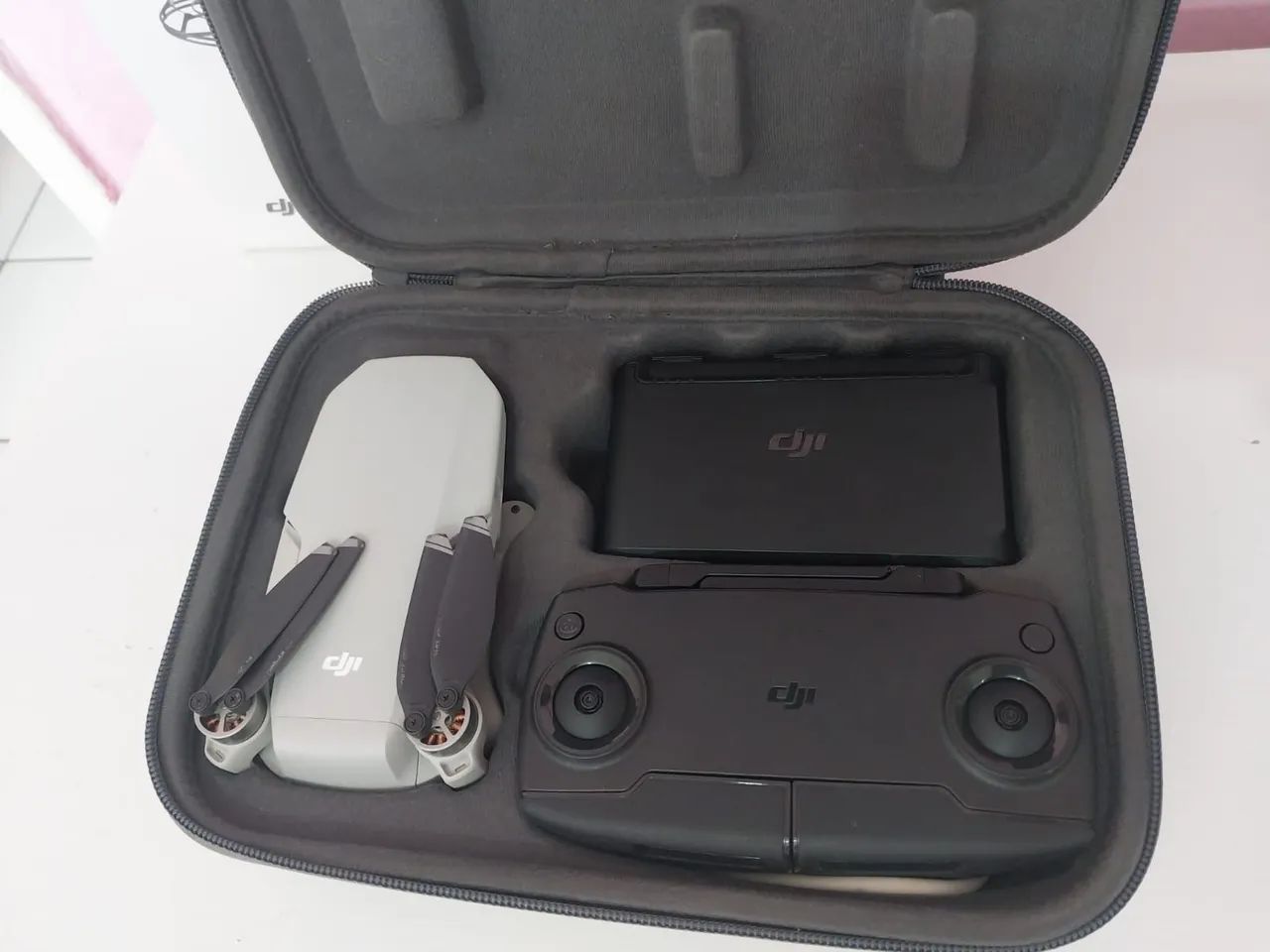 Vendo! Drone DJI fly more Mavic mini com combo de acessórios. - Foto 2