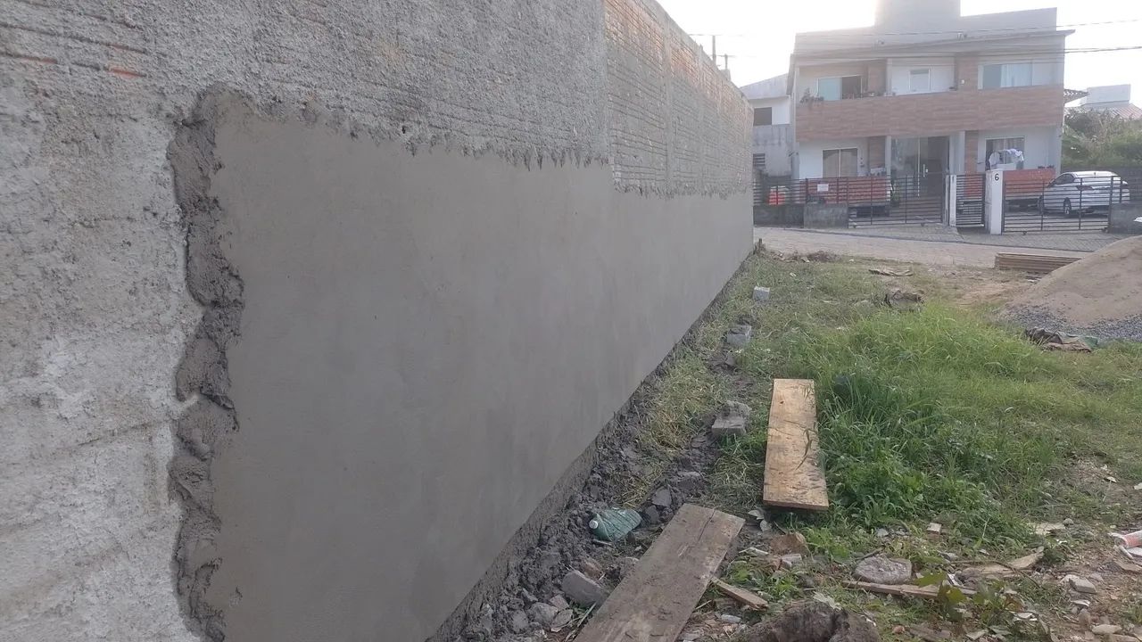 Pedreiro Disponível 