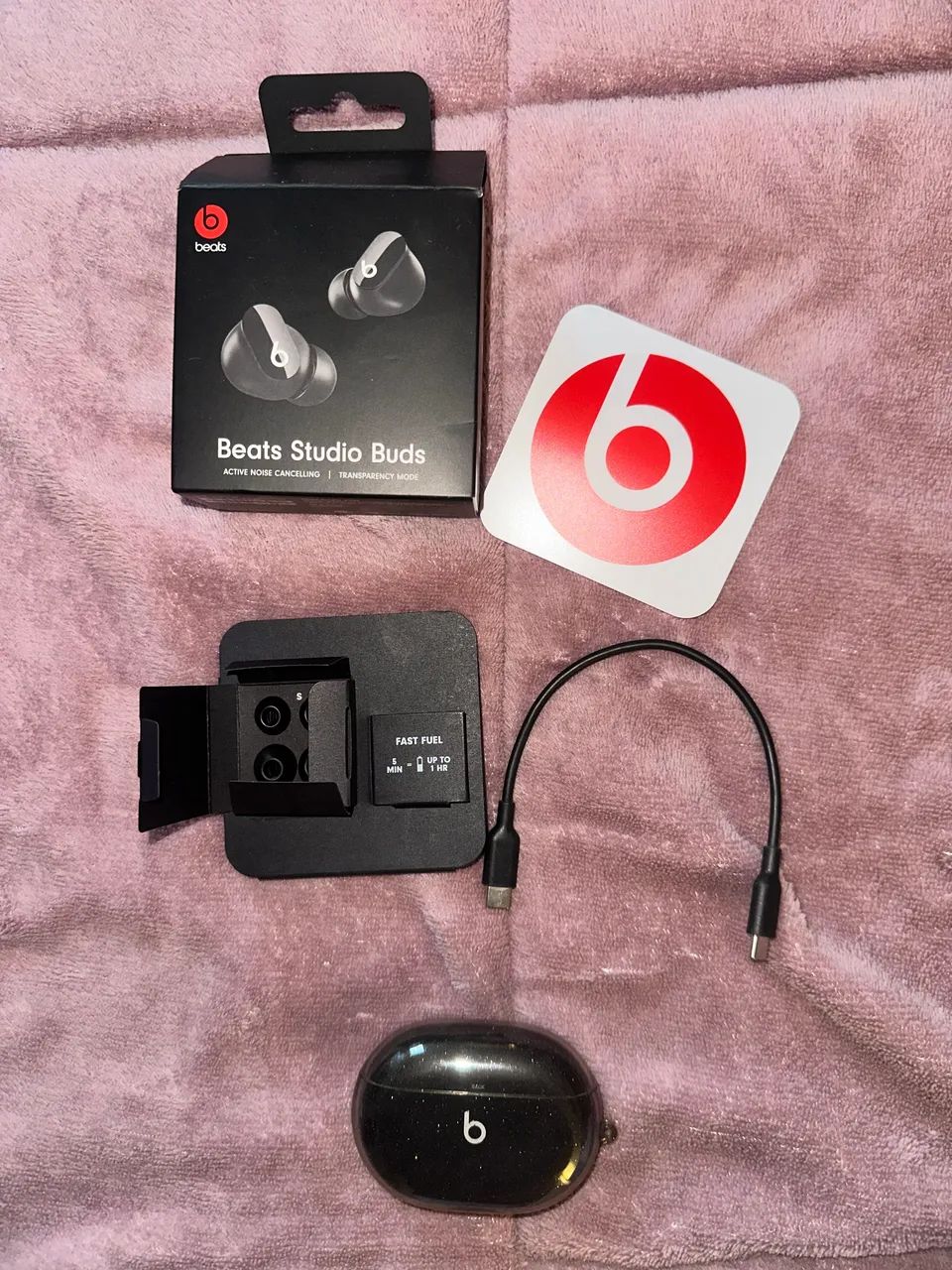 Fone Beats Studio Buds (com cancelamento de ruído) - Foto 2