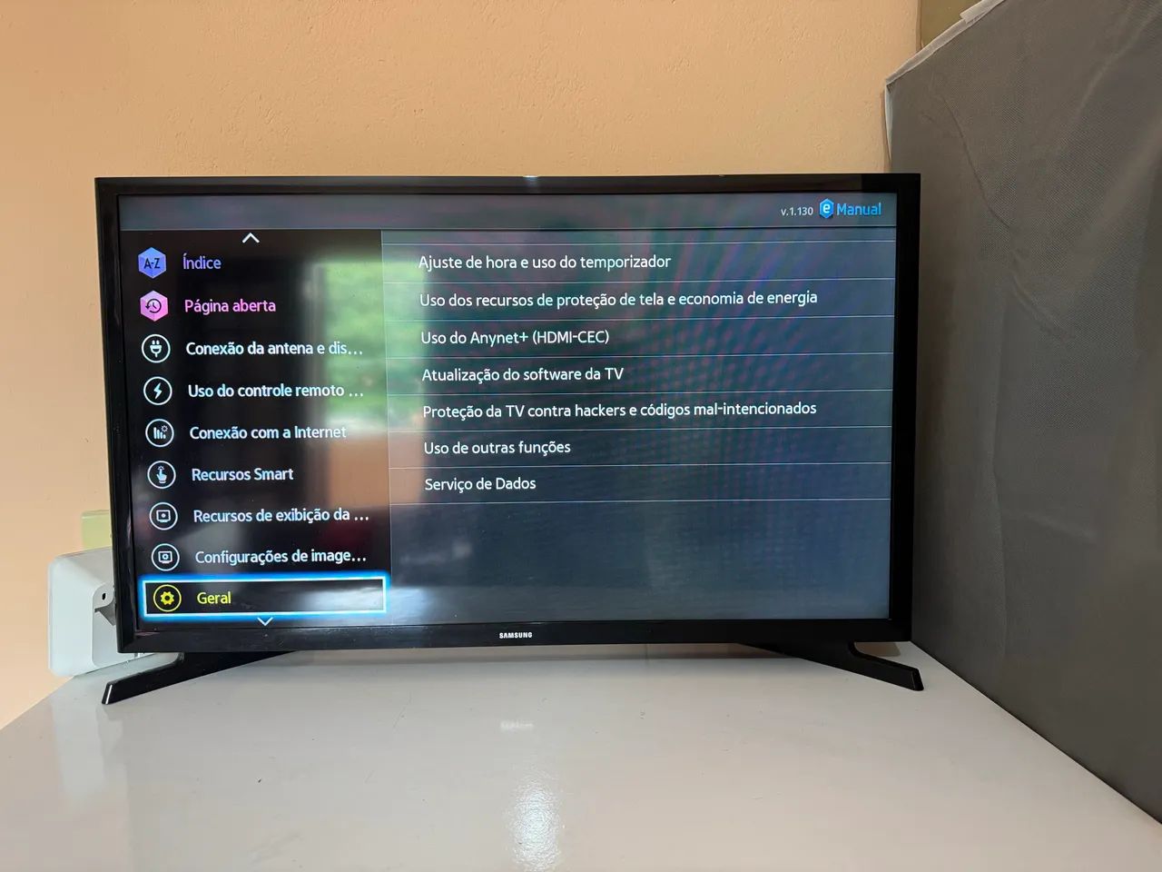 Smart TV 32 polegadas Samsung series 4  com tela led hd  - Foto 2