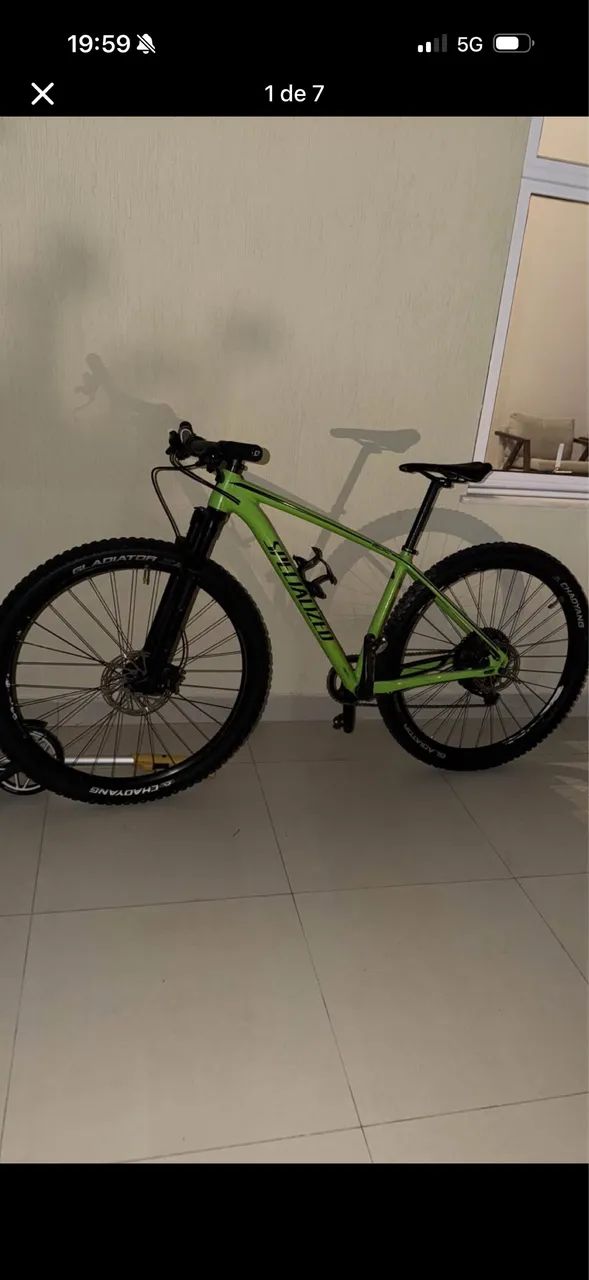 Bicicleta SPECIALIZED (alumínio)