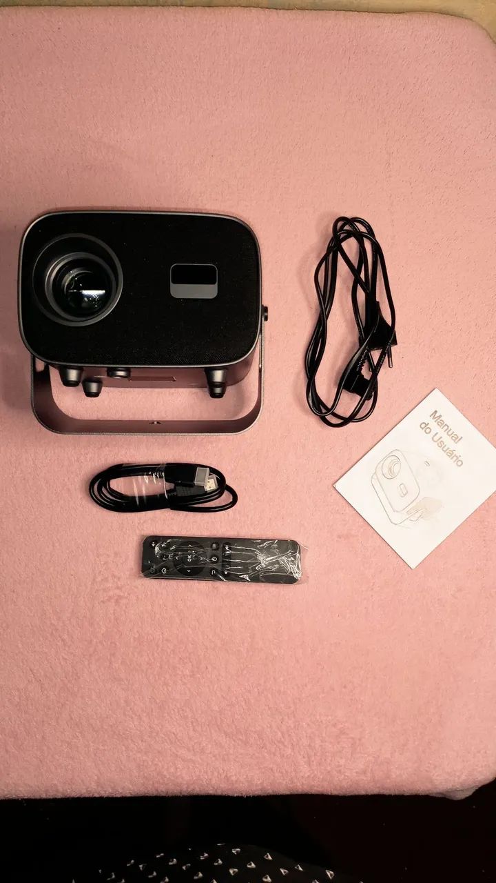 Projetor compacto com suporte giratório - Foto 4
