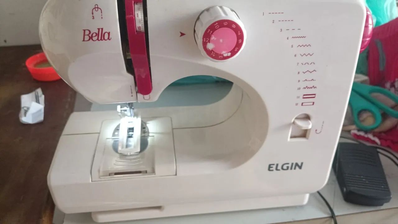 Máquina de costurar  - Foto 3